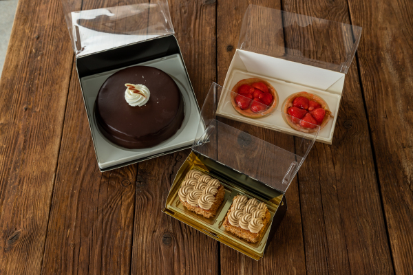 ANL Packaging - Piramyd taart en patisserieverpakking